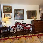 Otel Santillana