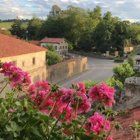 Santillana Hotel
