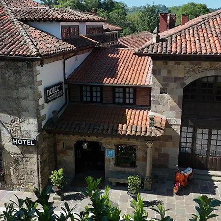Hotel Santillana 3*
