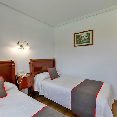 Santillana Hotel
