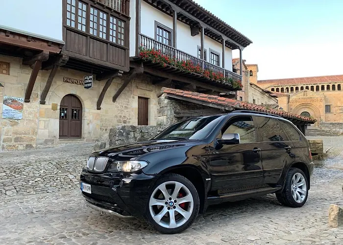 Отель Santillana 3*