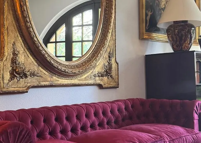 Santillana 3* Сантильяна-дель-Мар