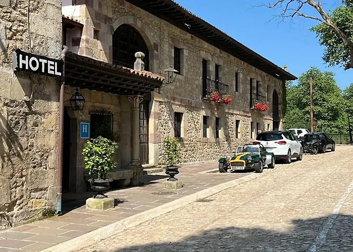 Santillana 3* Santillana del Mar