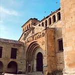 Santillana Hotell