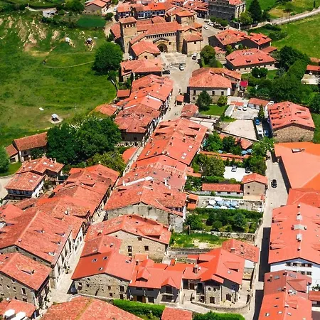 Santillana Отель