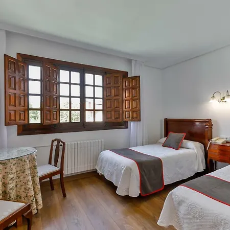 Santillana Szálloda